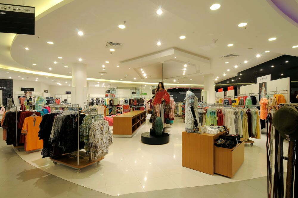 Shoppers Stop GVK One, Hyderabad, India - Studio AIRD